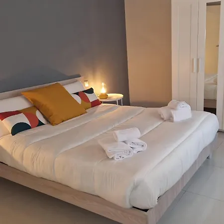 Dama Del Mare * Bari